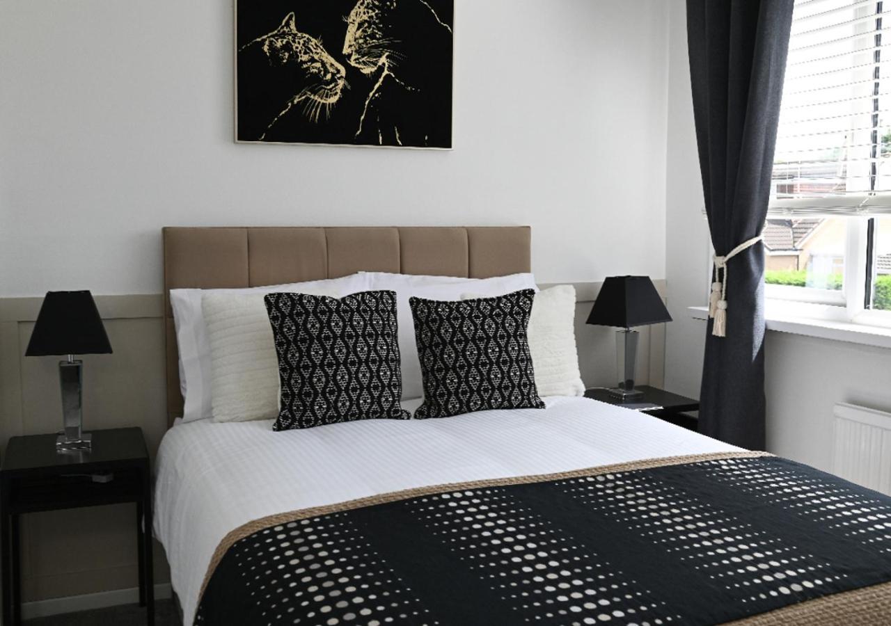 That'S Amore House In Sandbach Free Parking Экстерьер фото
