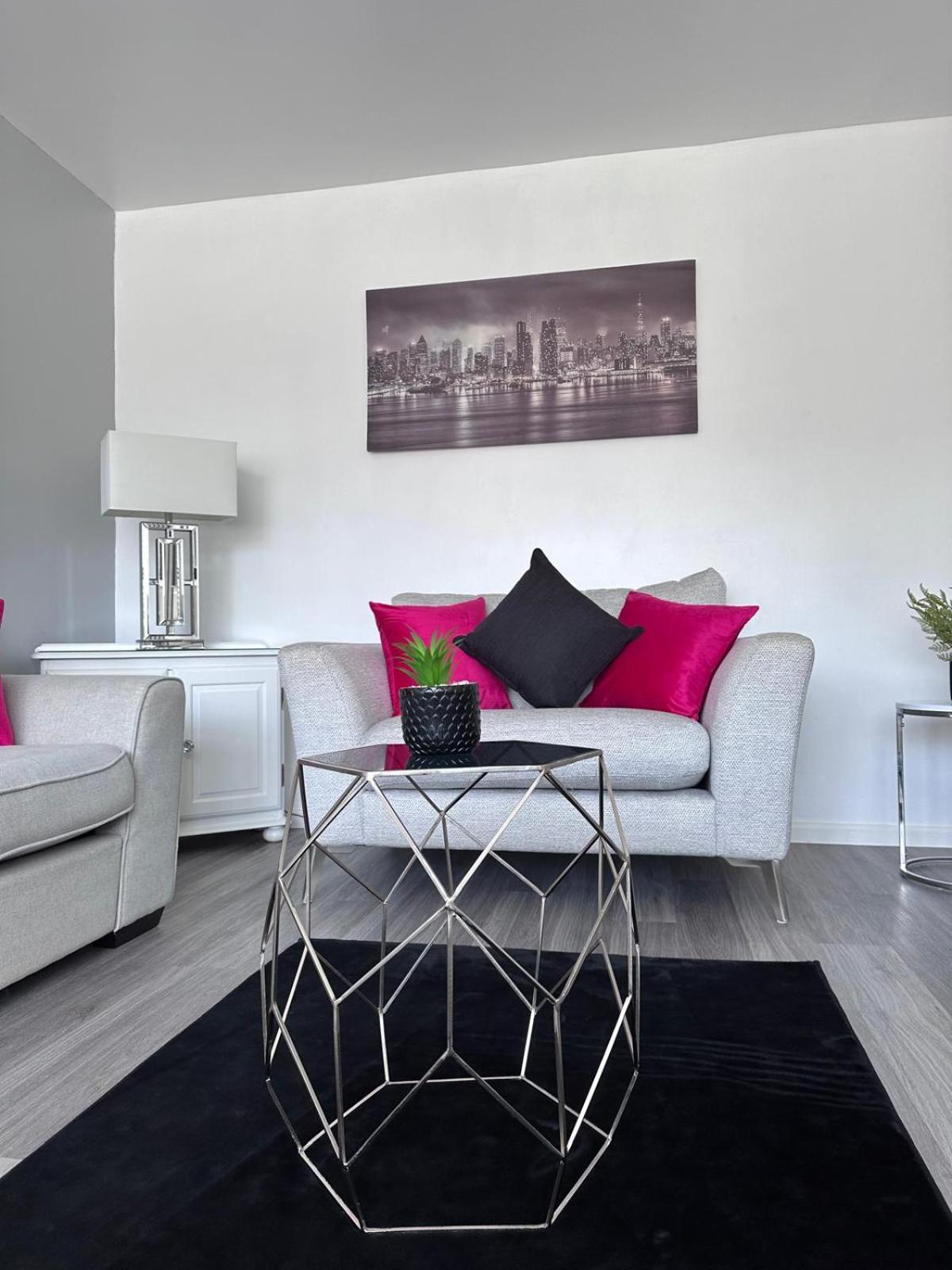 That'S Amore House In Sandbach Free Parking Экстерьер фото